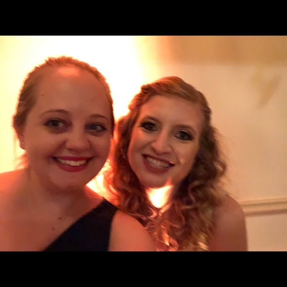 Meet your Posher, Erin - Picture 2 of 2